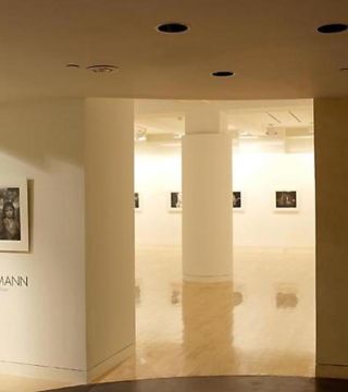 Edwynn Houk Gallery - New York
