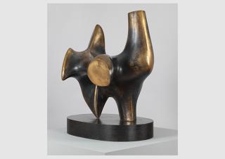 Henry  Moore (1898 - 1986), Working Model for Three Way Piece No. 2: Archer / Arbeitsmodell für Dreiwegstück Nr. 2: Bogenschütze, 1964, Bronze, 77.5 x 78.7 x 65.1 cm, Tate: Geschenk des Künstlers 1978, © Tate, London 2014