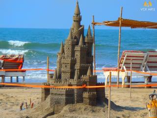 SAND SCULPTURE VIEW I