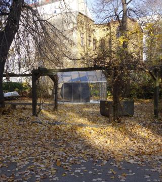 super bien! greenhouse for contemporary art