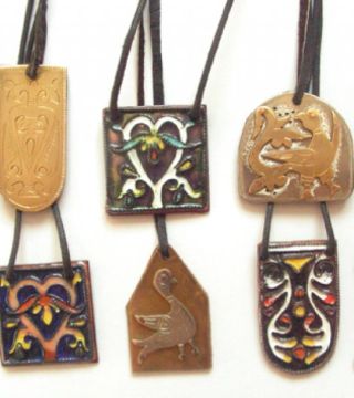 Pendents